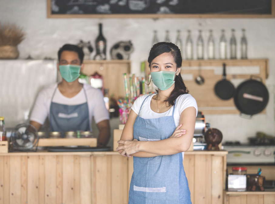 Restaurant employee wearing N95 mask